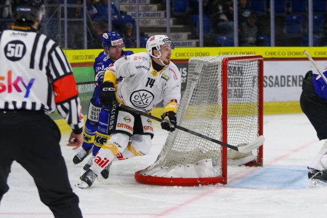 Photo hockey match Kloten - Lugano le 18/09/2026