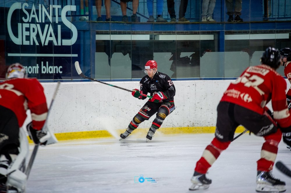 Mont-Blanc 4 - 2 Morzine-Avoriaz