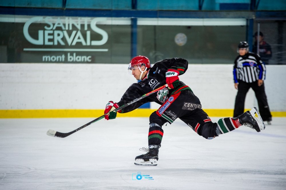 Mont-Blanc 4 - 2 Morzine-Avoriaz