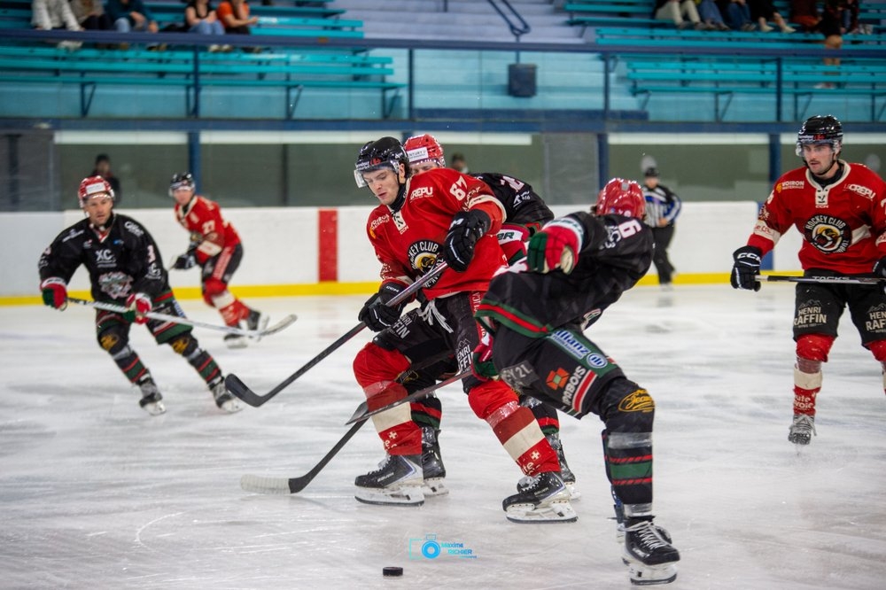 Mont-Blanc 4 - 2 Morzine-Avoriaz