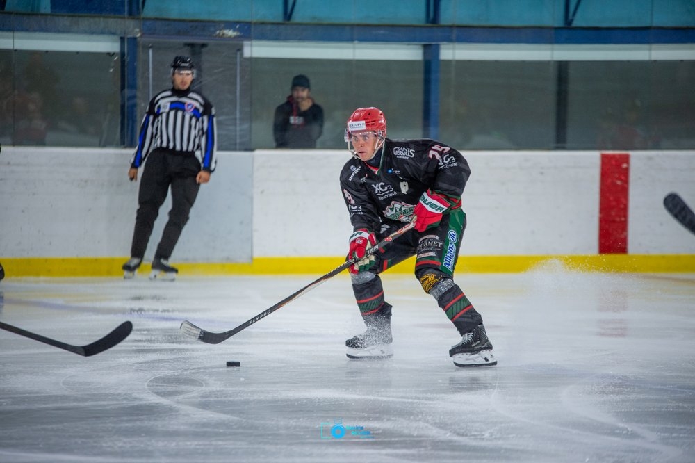 Mont-Blanc 4 - 2 Morzine-Avoriaz