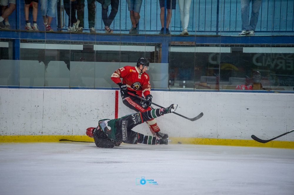 Mont-Blanc 4 - 2 Morzine-Avoriaz