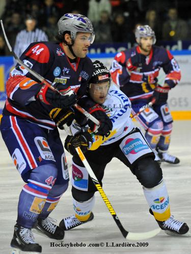Grenoble  3 - 2 Rouen