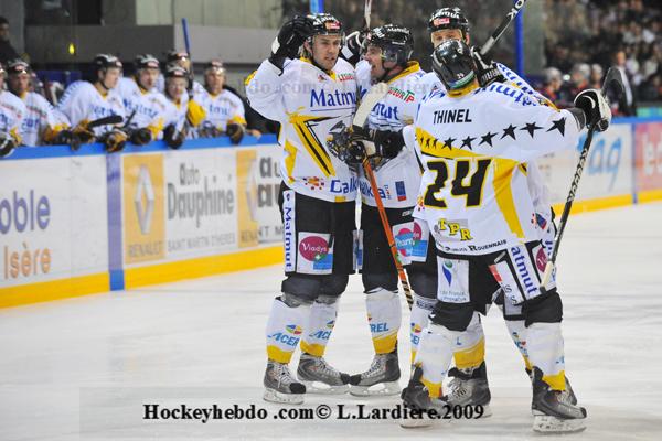 Grenoble  3 - 2 Rouen
