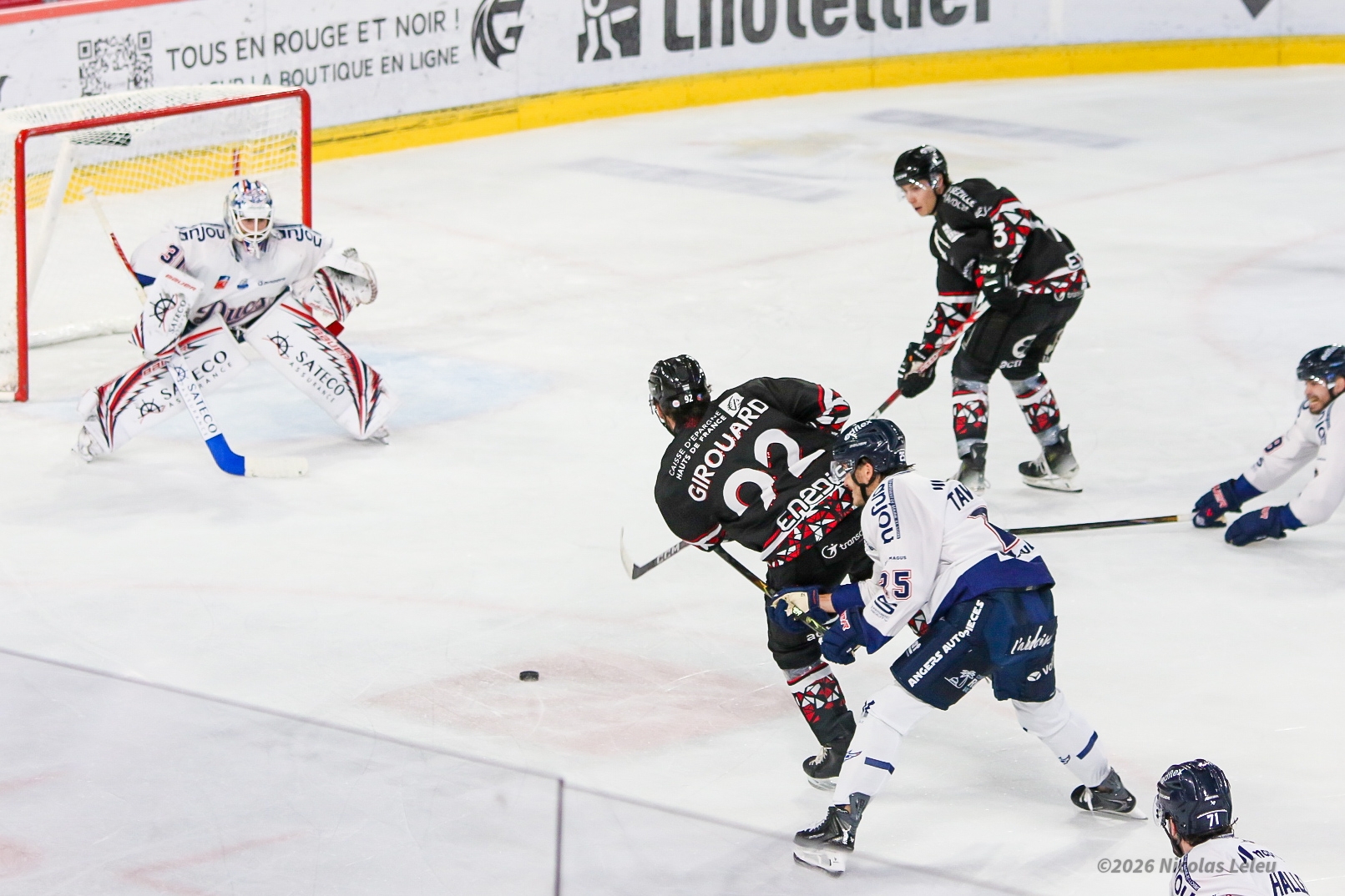 Amiens  2 - 3 Angers 