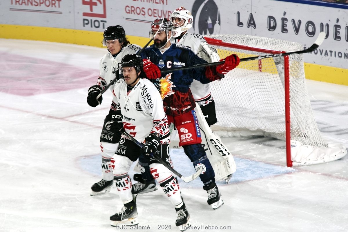 Grenoble  4 - 1 Amiens 