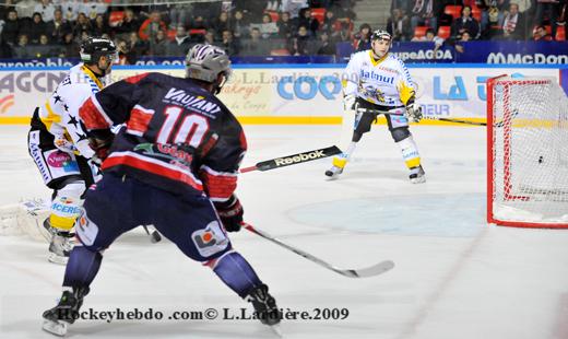 Grenoble  3 - 2 Rouen
