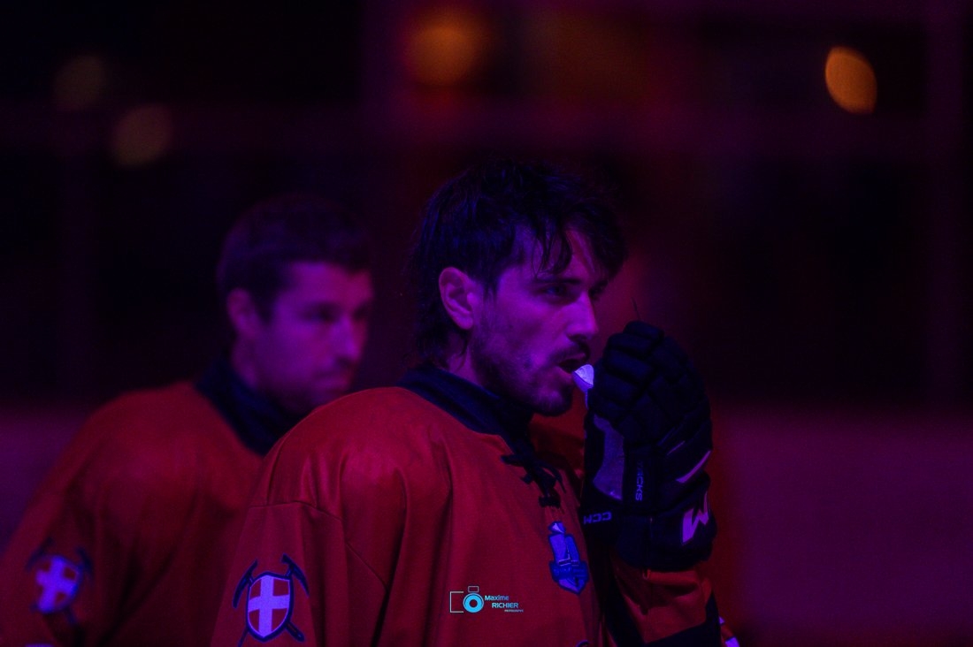 Chamonix  6 - 4 Cergy-Pontoise