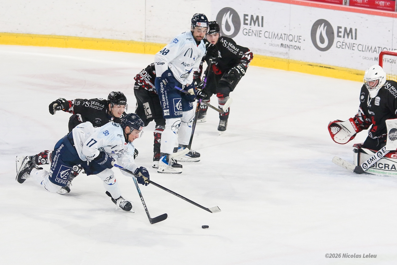 Amiens  2 - 5 Gap 
