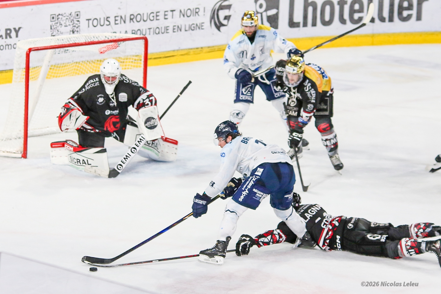 Amiens  2 - 5 Gap 