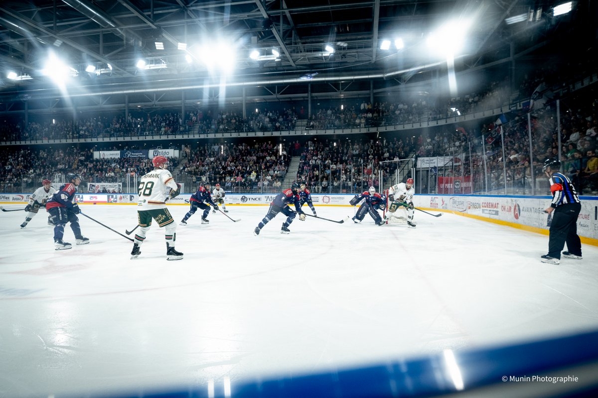 Angers  6 - 1 Anglet