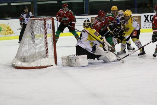 Mont-Blanc 3 - 1 Strasbourg 