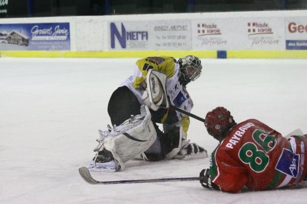 Mont-Blanc 3 - 1 Strasbourg 