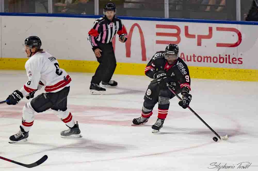 Bordeaux 8 - 1 Chamonix 