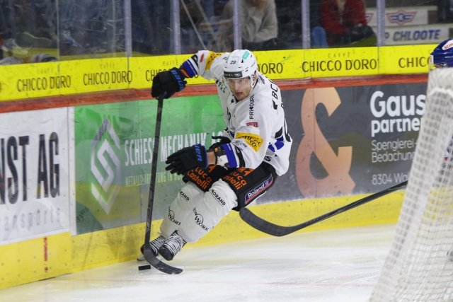 Photo hockey match Kloten - Fribourg le 02/10/2026