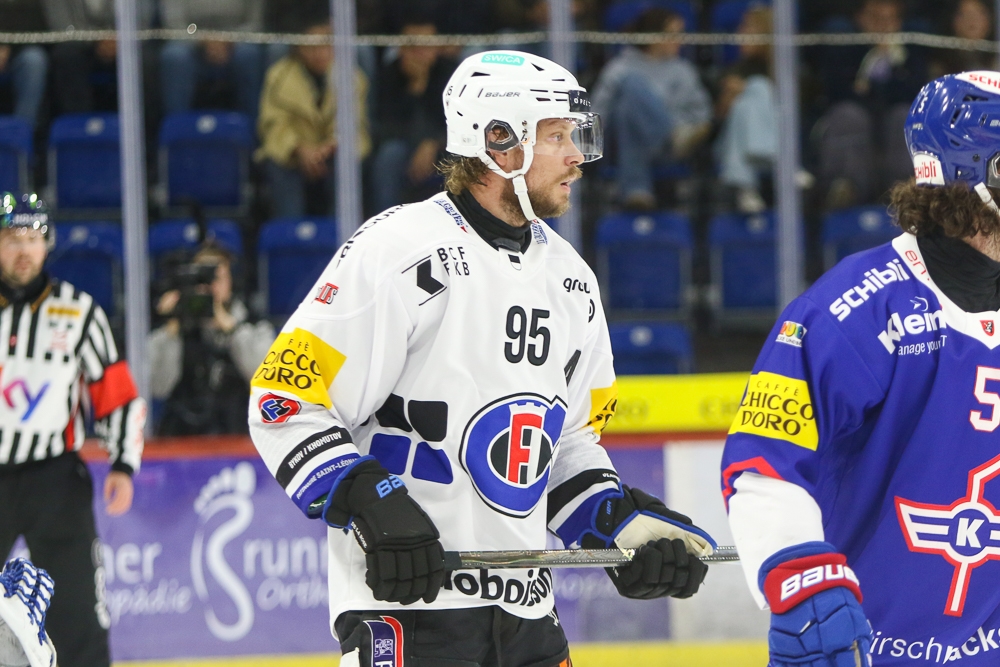 Kloten 1 - 4 Fribourg