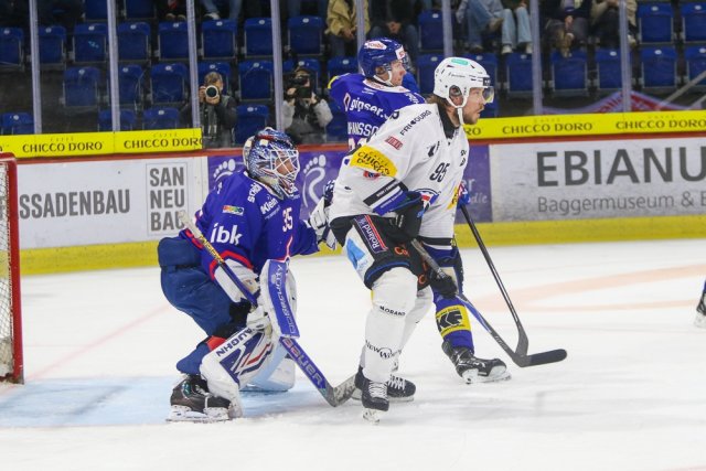 Photo hockey match Kloten - Fribourg le 02/10/2026