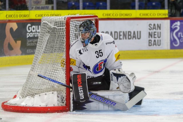 Photo hockey match Kloten - Fribourg le 02/10/2026