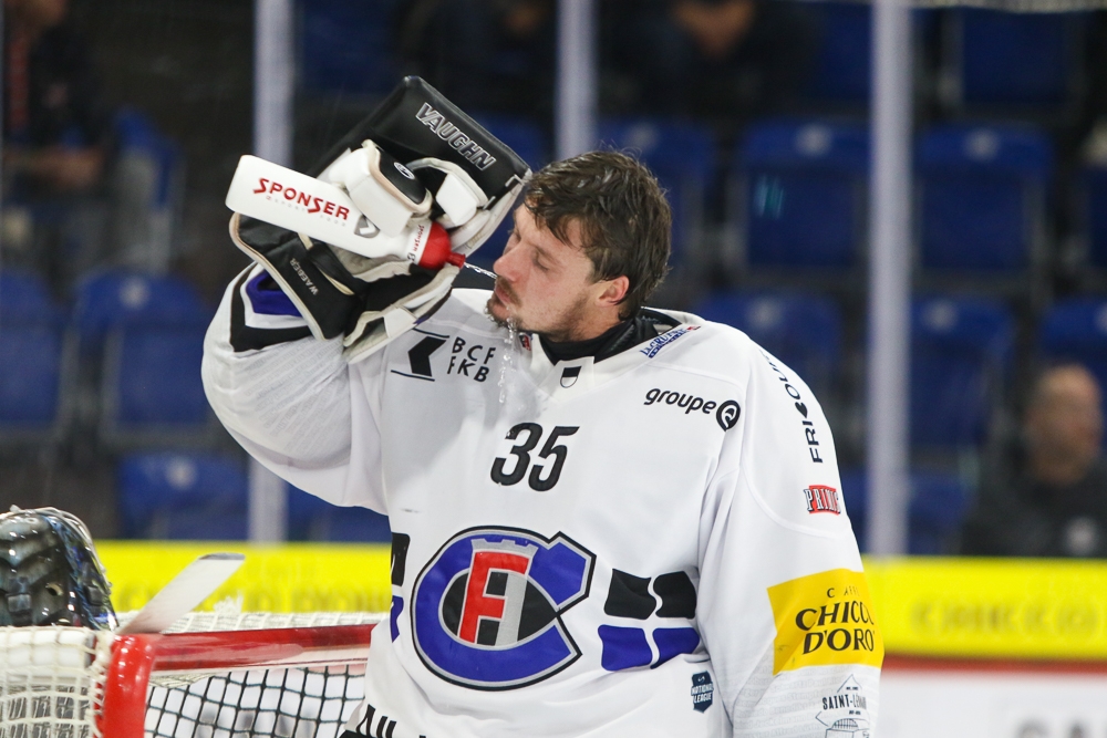 Kloten 1 - 4 Fribourg