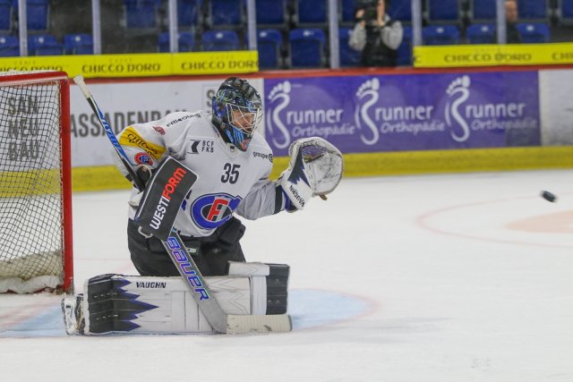 Photo hockey match Kloten - Fribourg le 02/10/2026