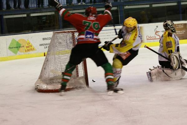 Mont-Blanc 3 - 1 Strasbourg 
