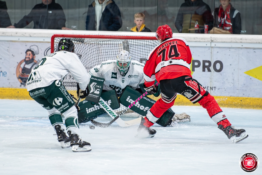 Neuilly/Marne 4 - 3 Epinal 