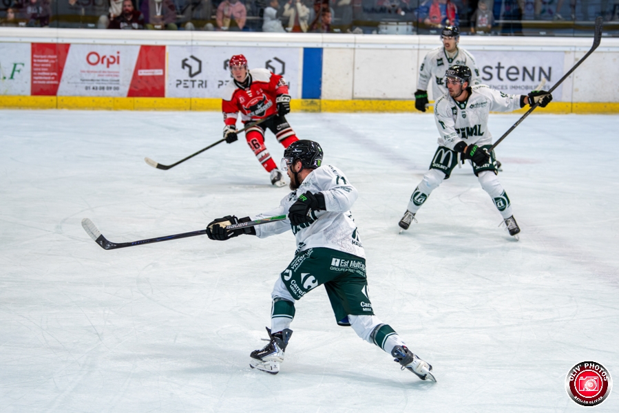 Neuilly/Marne 4 - 3 Epinal 