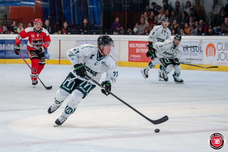 Neuilly/Marne 4 - 3 Epinal 