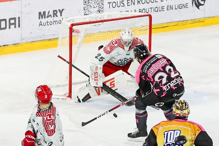 Amiens  2 - 1 Cergy-Pontoise