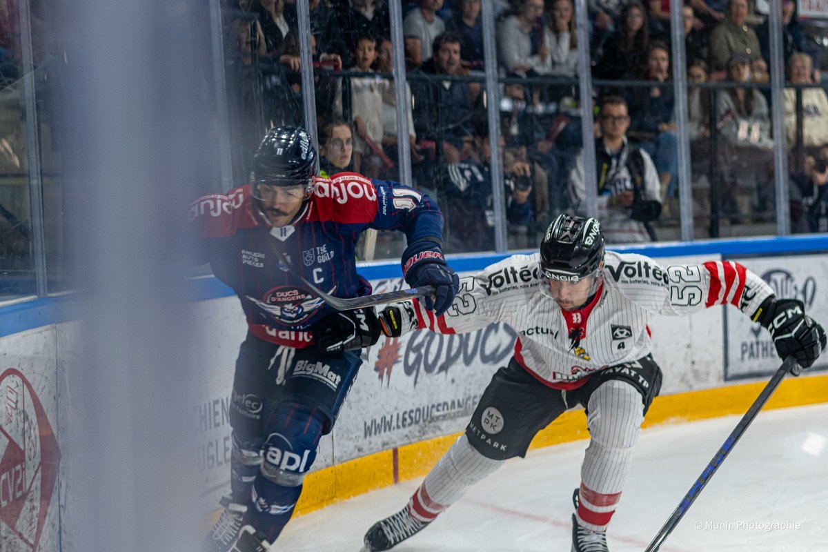 Angers  4 - 1 Bordeaux