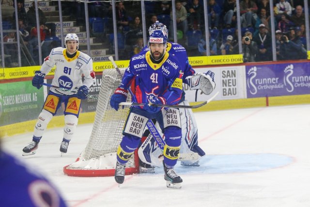 Photo hockey match Kloten - Zug le 11/10/2026