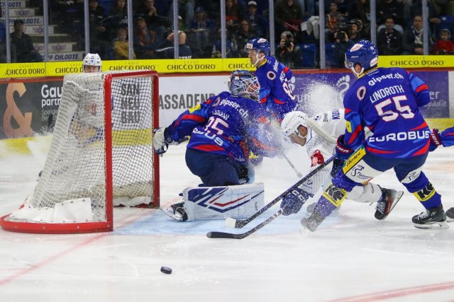 Photo hockey match Kloten - Zug le 11/10/2026