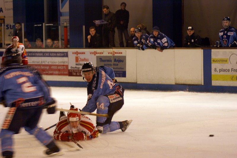 Angers  5 - 2 Morzine-Avoriaz
