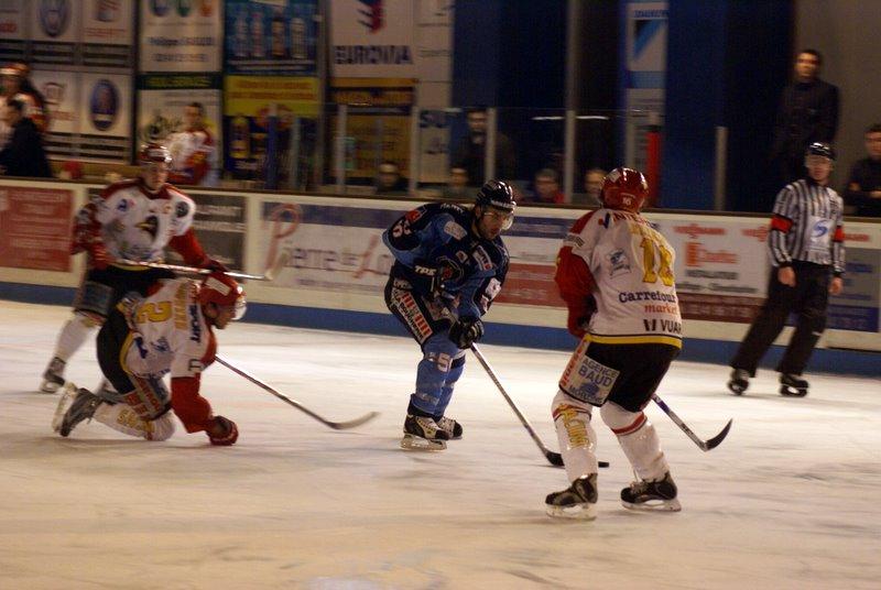 Angers  5 - 2 Morzine-Avoriaz