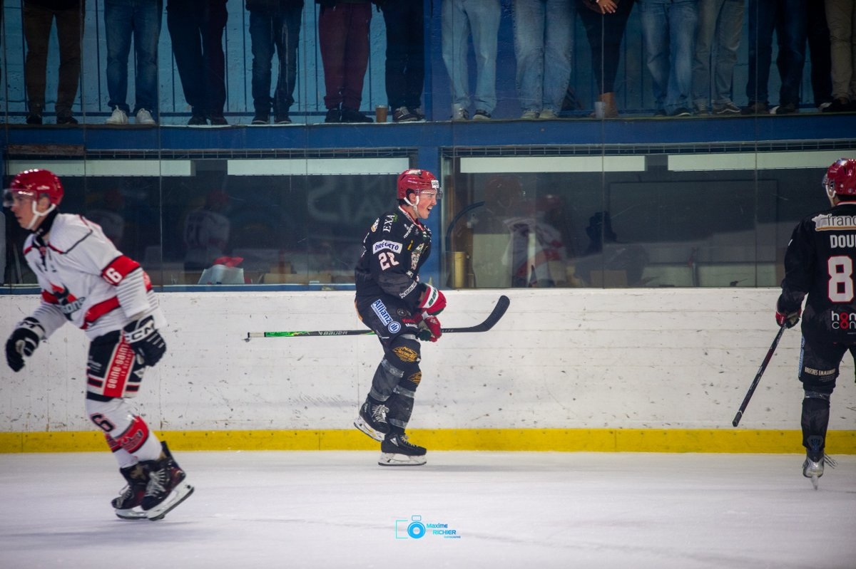 Mont-Blanc 2 - 3 Neuilly/Marne