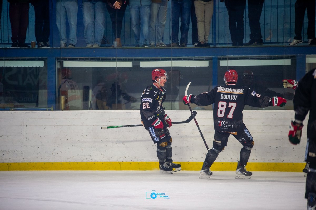 Mont-Blanc 2 - 3 Neuilly/Marne