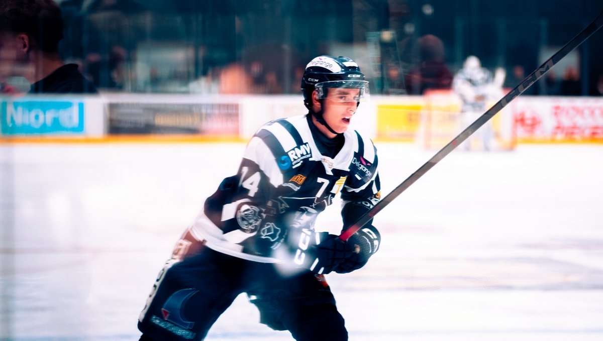 Dunkerque 1 - 4 Rouen