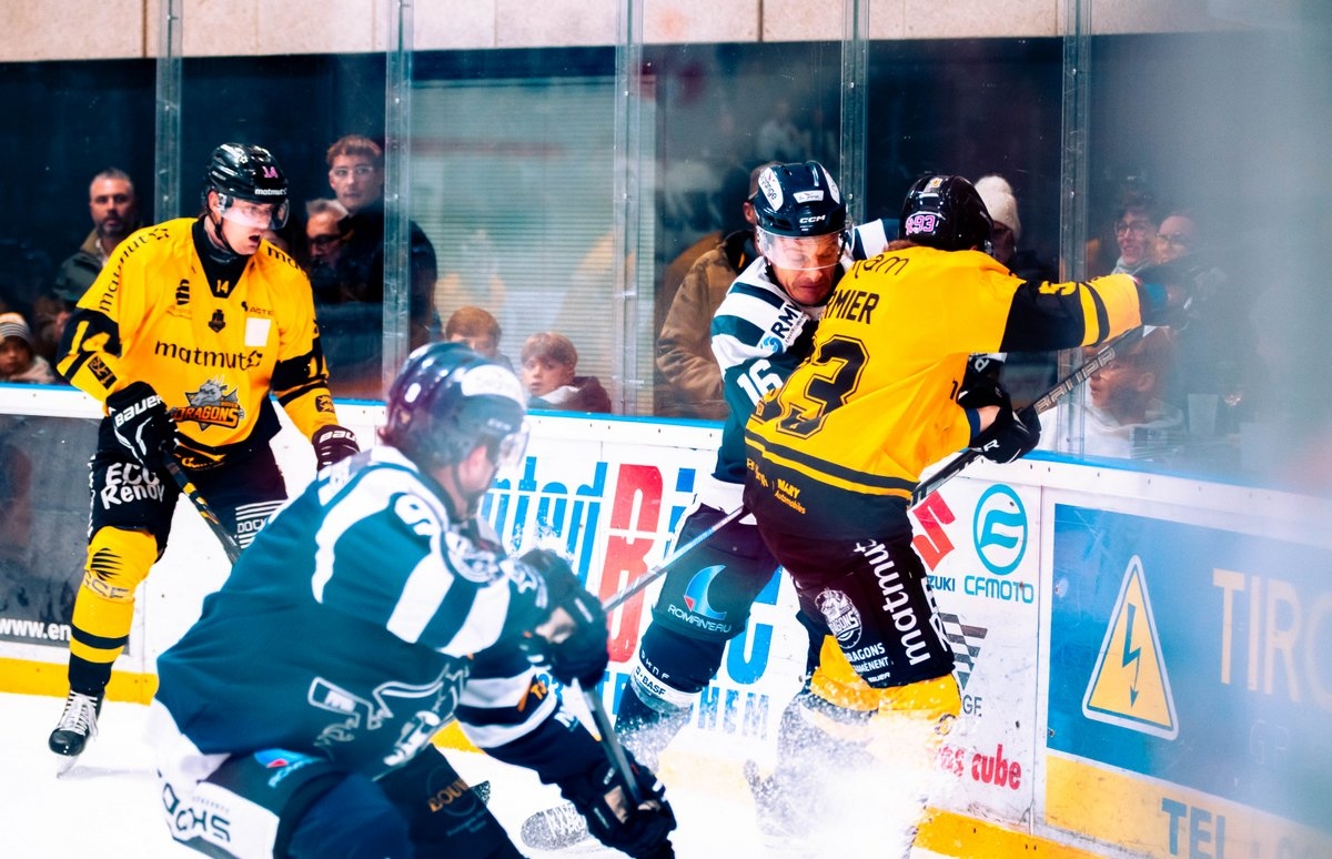 Dunkerque 1 - 4 Rouen