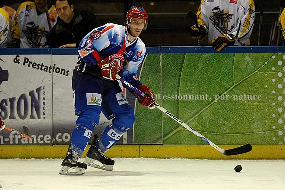 Lyon 7 - 6 Rouen