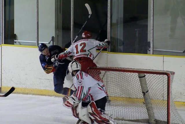 Photo hockey match Nice - Courbevoie  le 19/12/2009