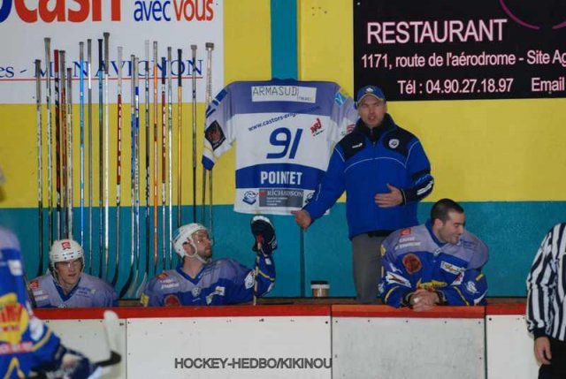 Photo hockey match Avignon - Strasbourg  le 23/12/2009
