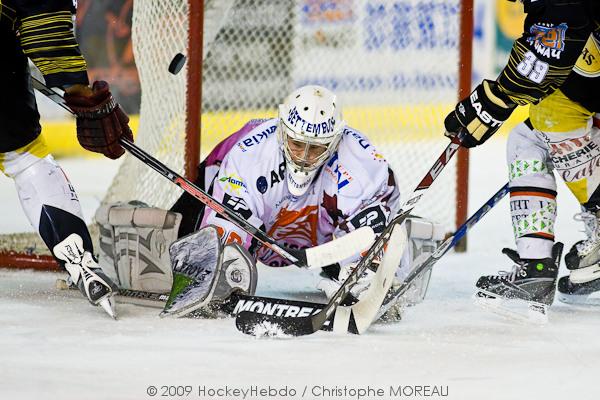 Strasbourg  3 - 1 Amiens 