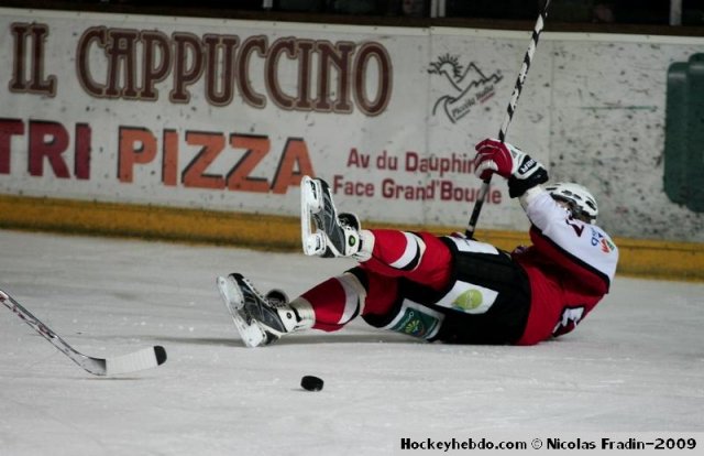Photo hockey match Briançon  - Neuilly/Marne le 26/12/2009
