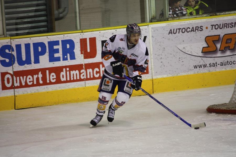 Chamonix  3 - 1 Grenoble 