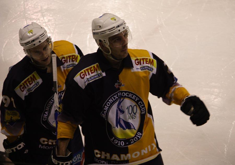 Chamonix  3 - 1 Grenoble 