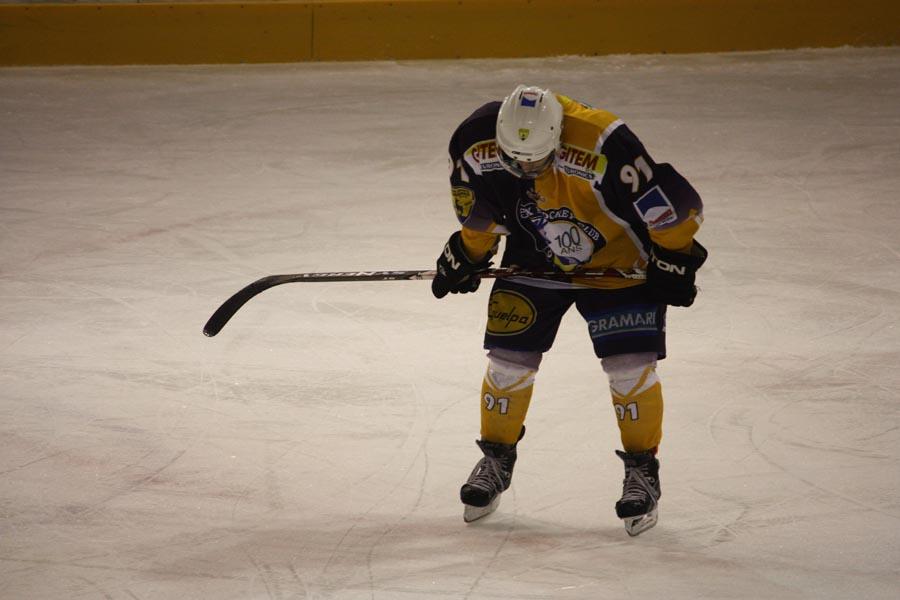 Chamonix  3 - 1 Grenoble 