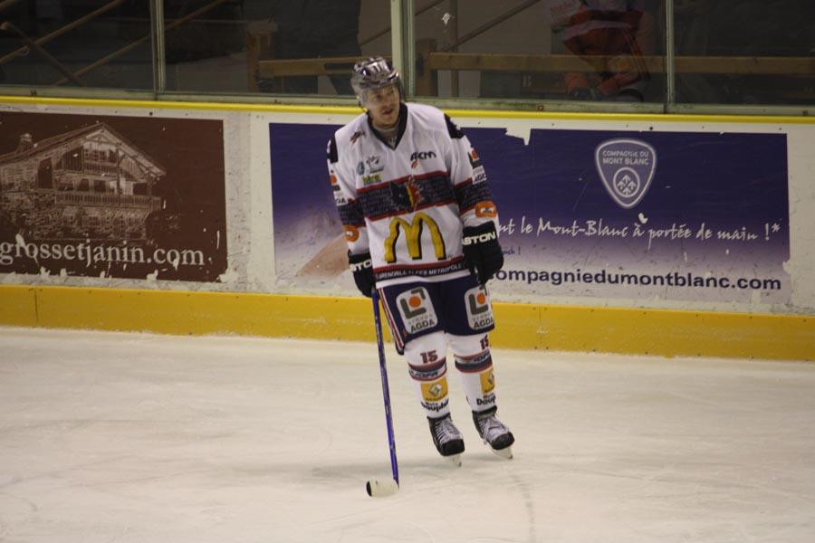 Chamonix  3 - 1 Grenoble 