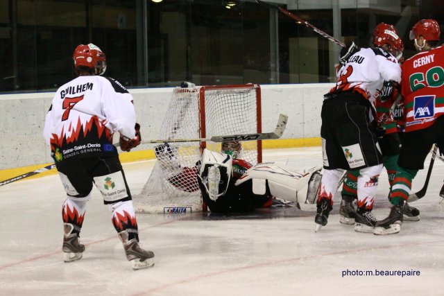 Photo hockey match Mont-Blanc - Neuilly/Marne le 29/12/2009