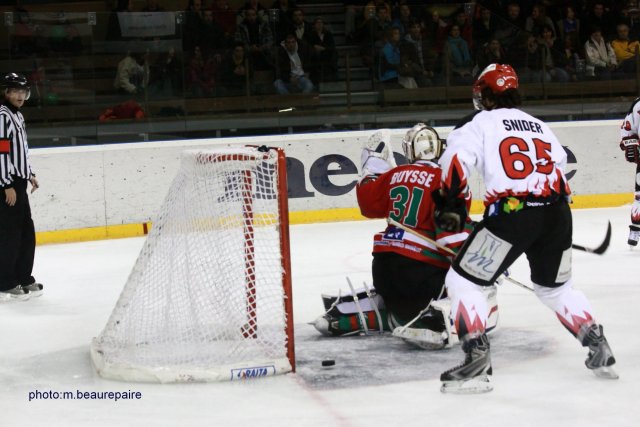 Photo hockey match Mont-Blanc - Neuilly/Marne le 29/12/2009