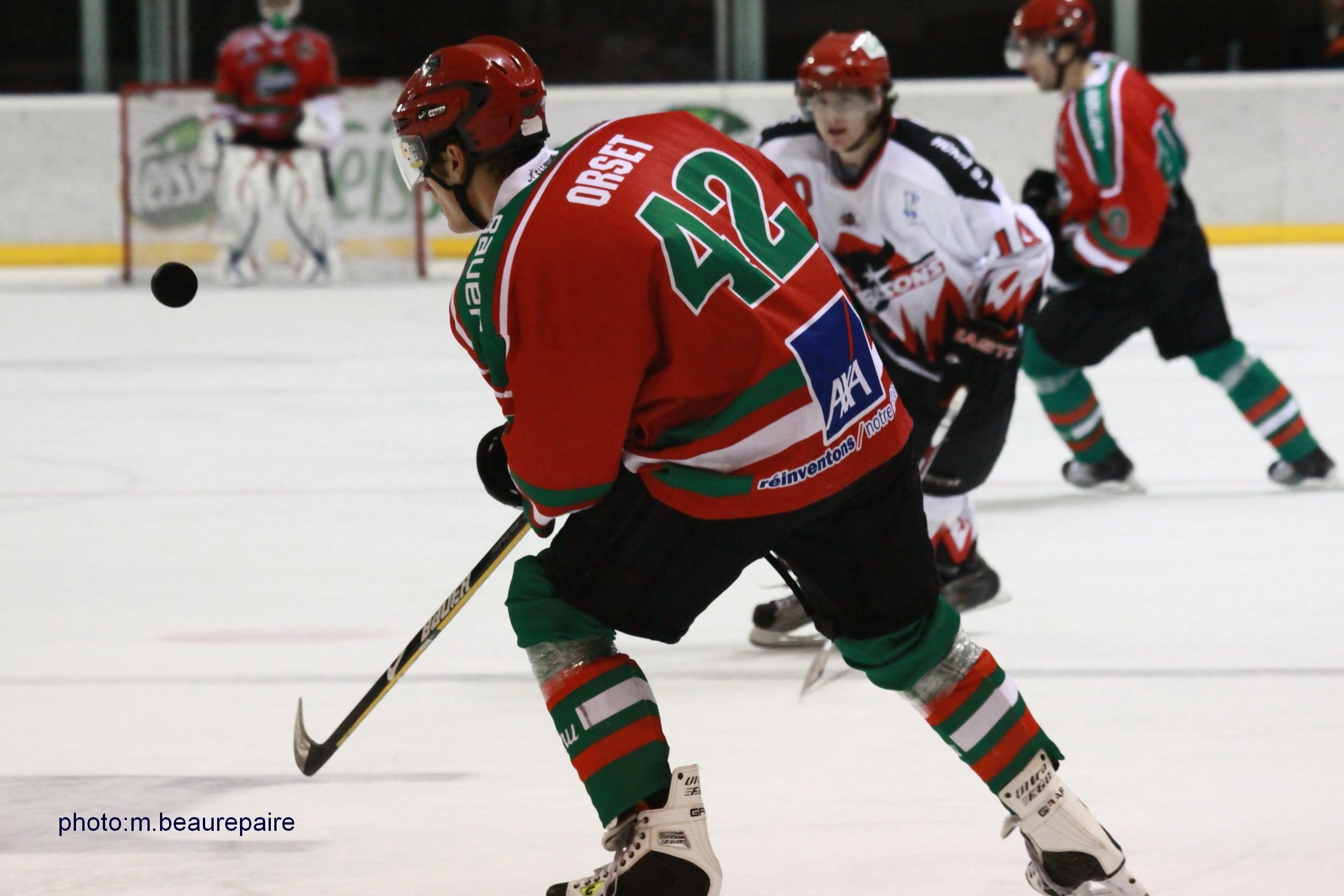 Mont-Blanc 6 - 4 Neuilly/Marne